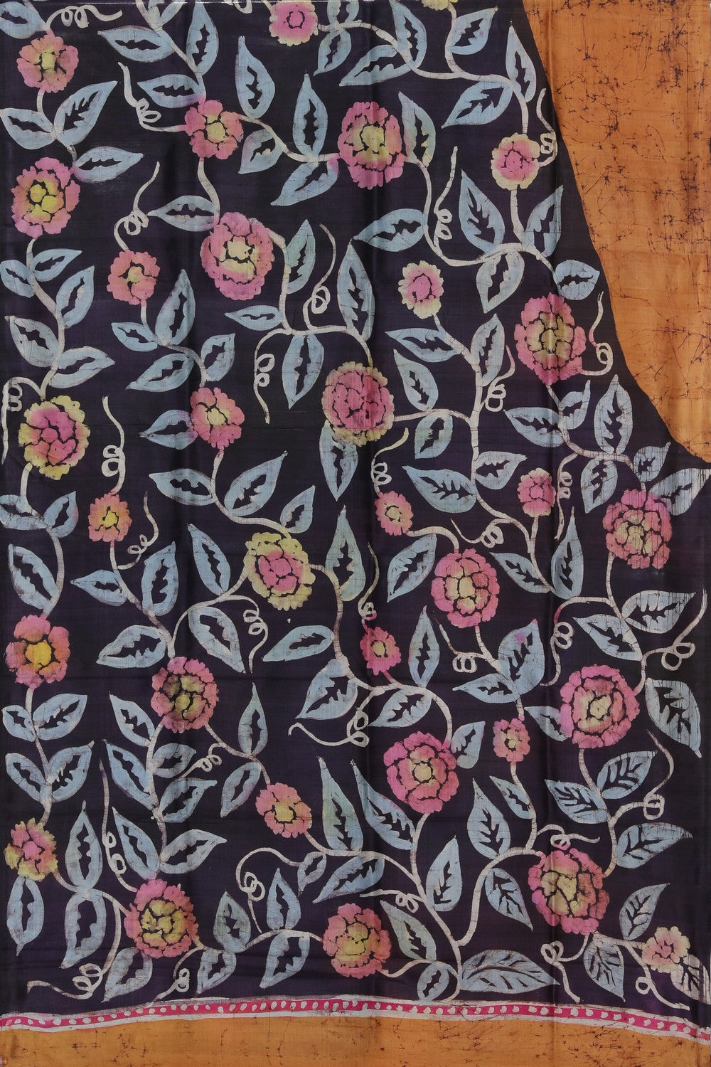 Image of Beautiful Floral Batik Printed Saree
